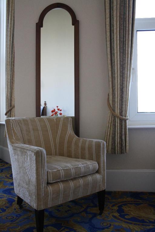 Bed and Breakfast 17 Wilmington Square Истбурн Номер фото